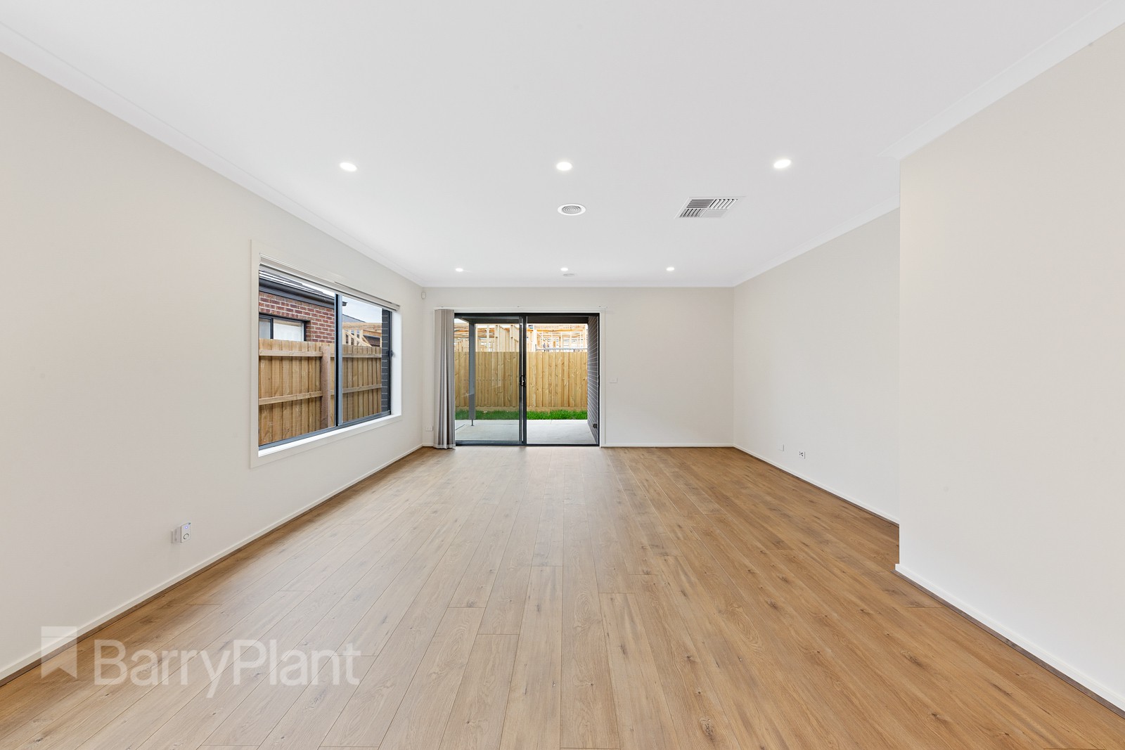 10 Evergild Street, Aintree, VIC 3336, Aintree - Thumbnail 5
