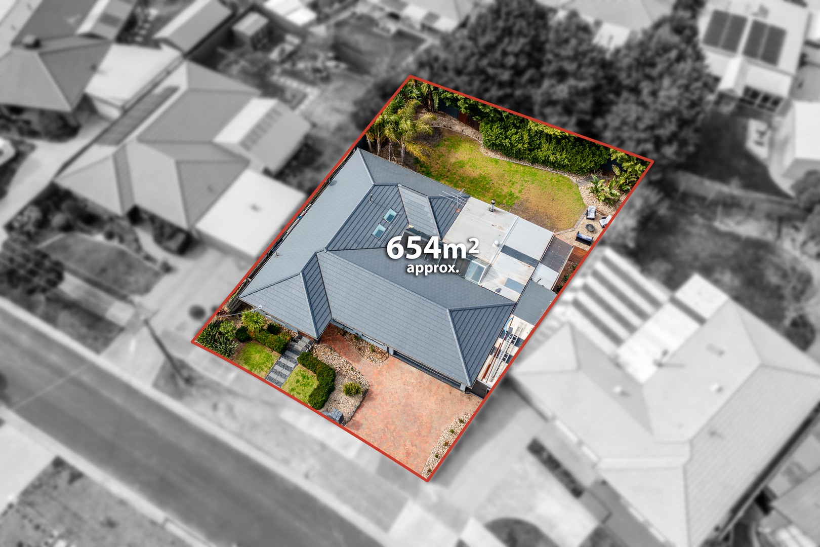 10 Falmouth Court, Craigieburn, VIC 3064, Craigieburn - Thumbnail 2