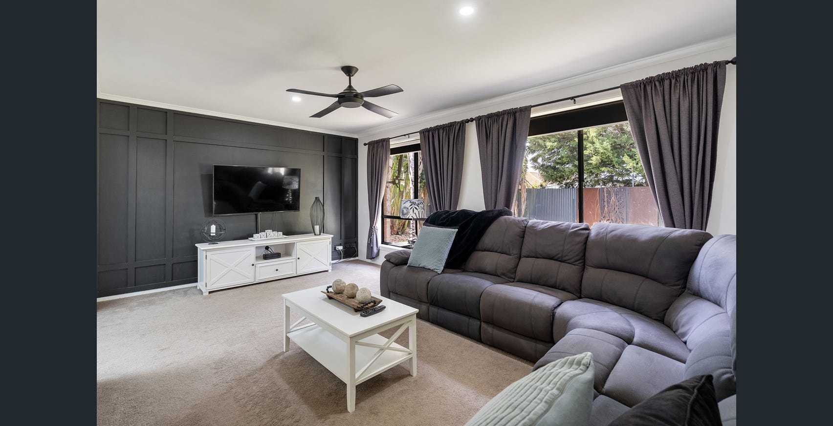 10 Falmouth Court, Craigieburn, VIC 3064, Craigieburn - Thumbnail 2