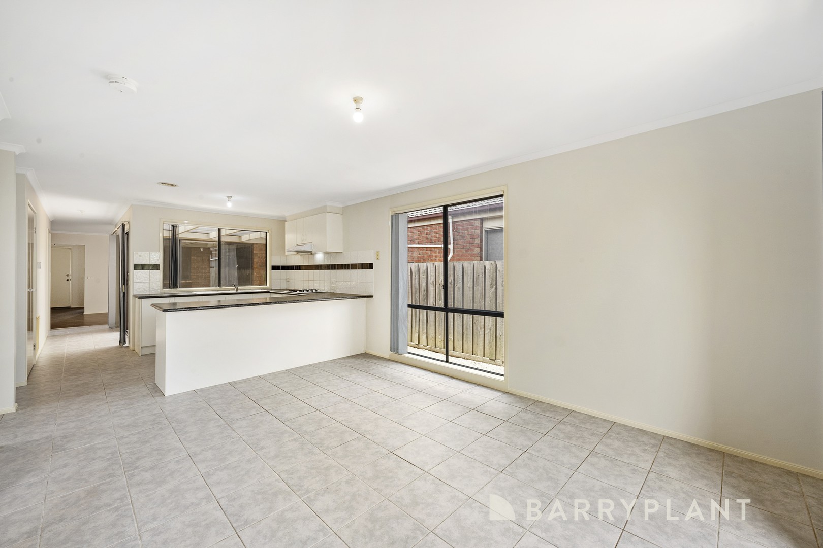 10 Fiona Court, Werribee, VIC 3030, Werribee - Thumbnail 6