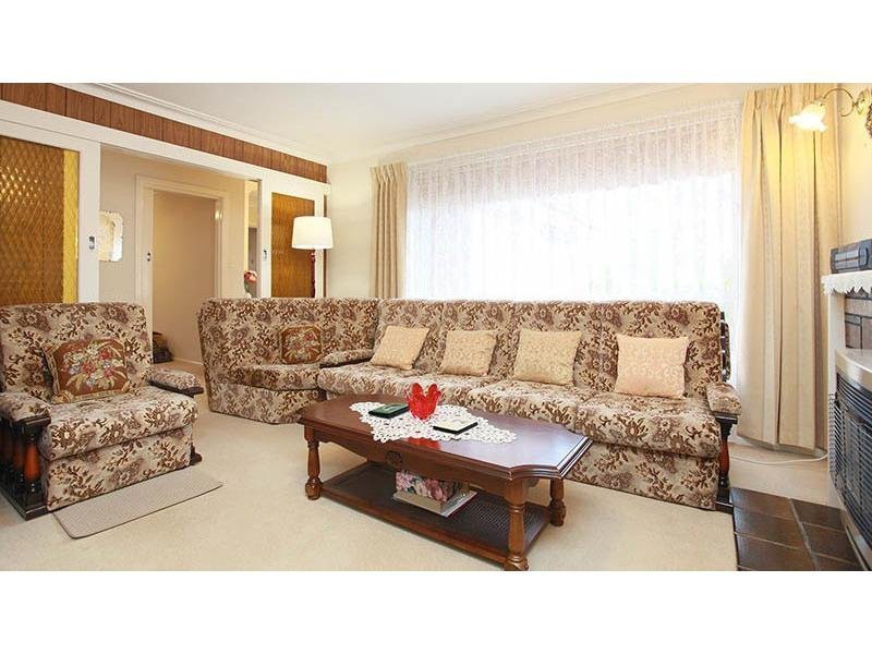 10 First Avenue, Melton South, VIC 3338, Melton South - Thumbnail 4