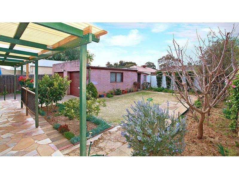 10 First Avenue, Melton South, VIC 3338, Melton South - Thumbnail 7