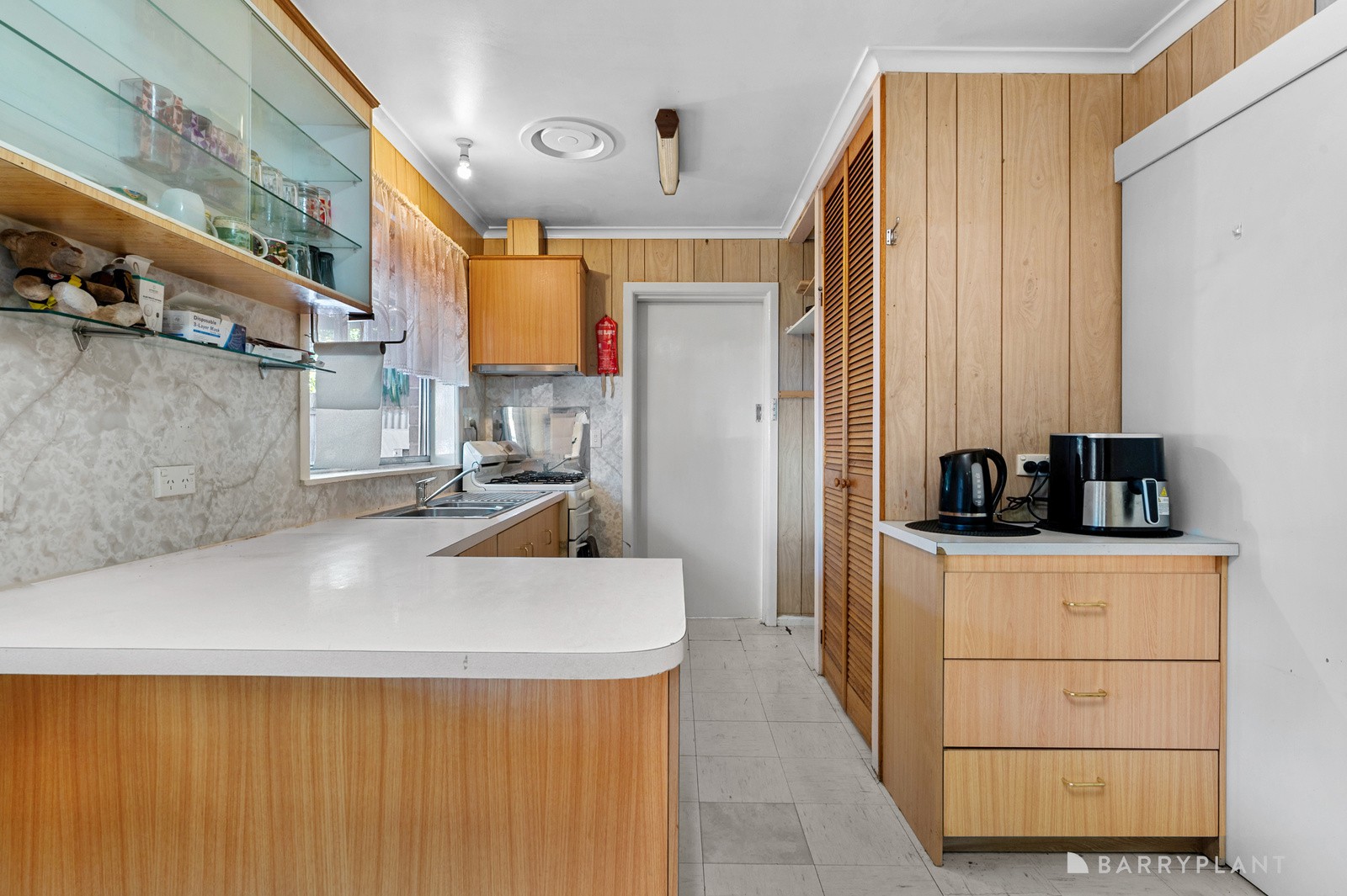 10 First Avenue, Melton South, VIC 3338, Melton South - Thumbnail 8