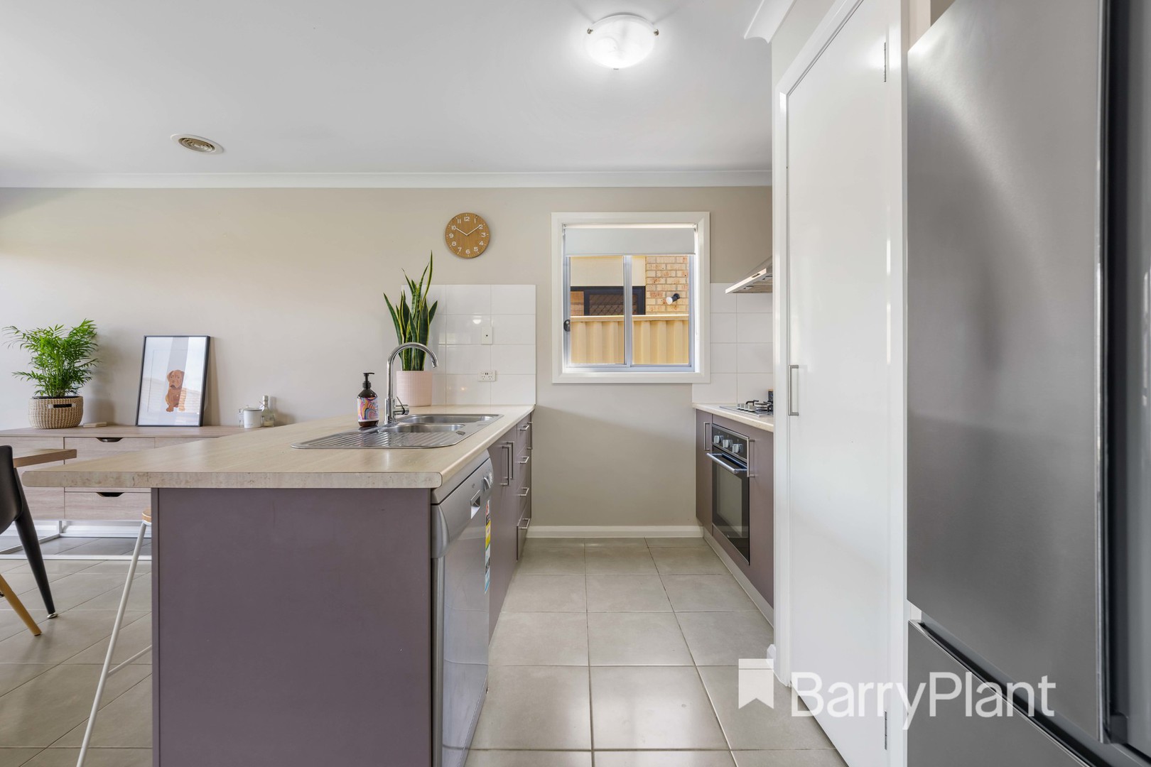 10 Fisher Court, Werribee, VIC 3030, Werribee - Thumbnail 5