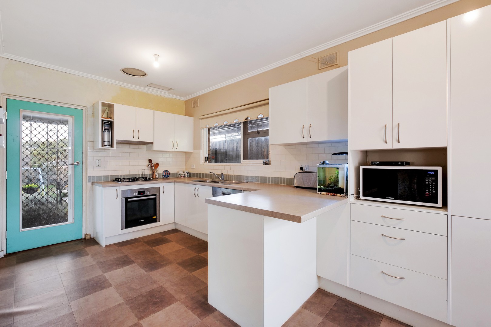 10 Forest Avenue, Rostrevor, SA 5073 - Thumbnail 2 - 18/03/2022