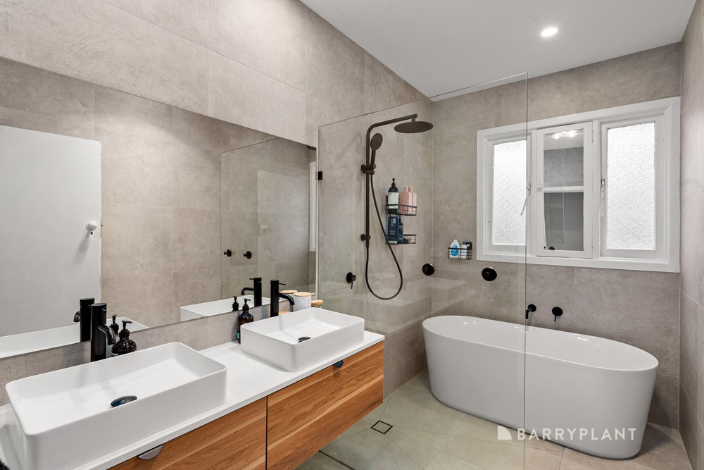 10 Francis Street, Blackburn, VIC 3130, Blackburn - Thumbnail 4