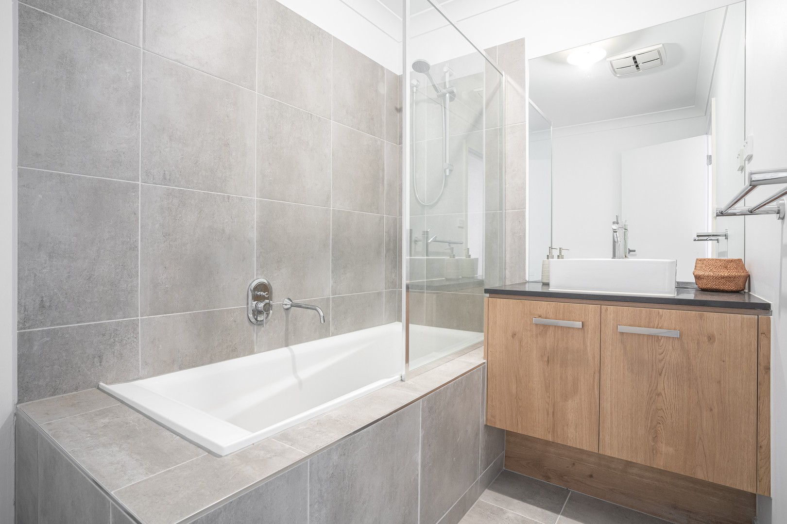 10 Gallery Walk, Mount Duneed, VIC 3217, Mount Duneed - Thumbnail 5