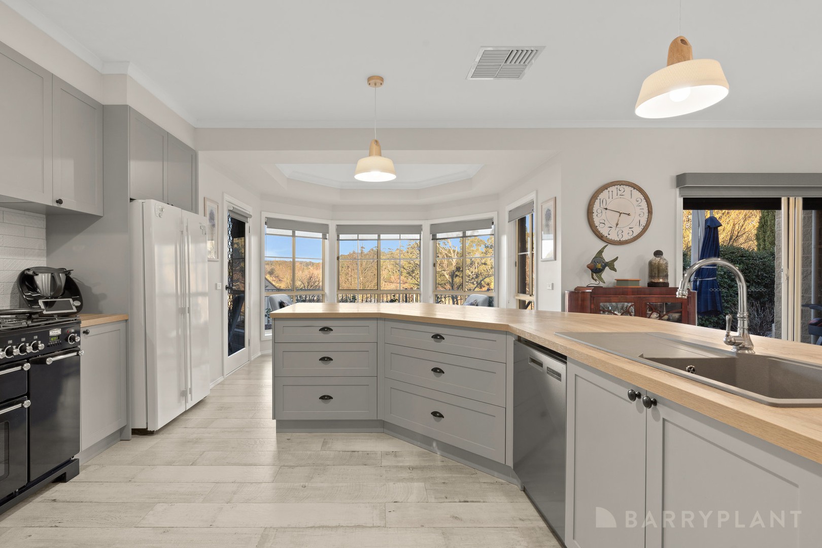 10 Gembrook Park Road, Gembrook, VIC 3783, Gembrook - Thumbnail 5