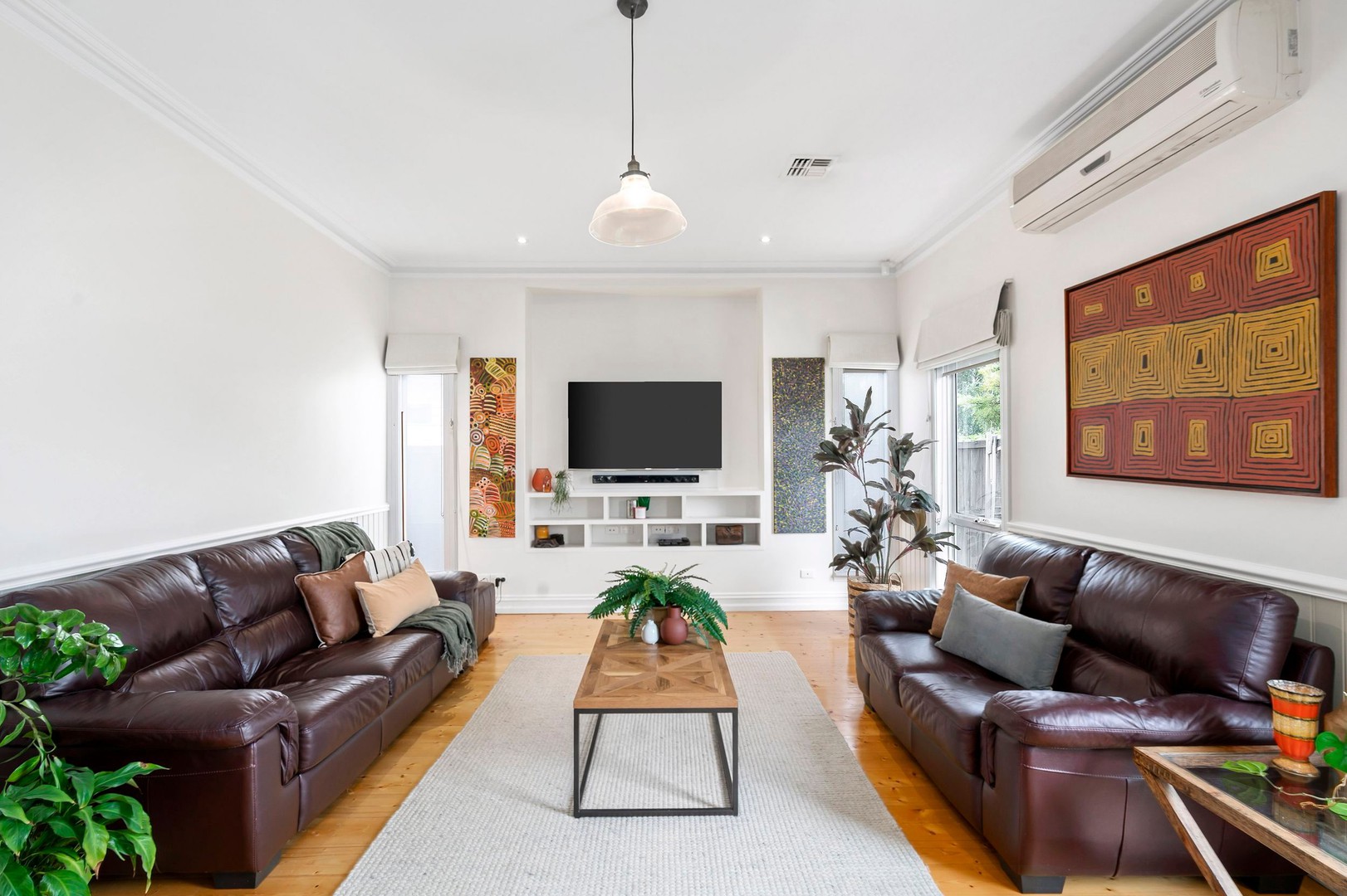 10 Gerald Street, Sunshine North, VIC 3020 - Thumbnail 2 - 10/03/2022