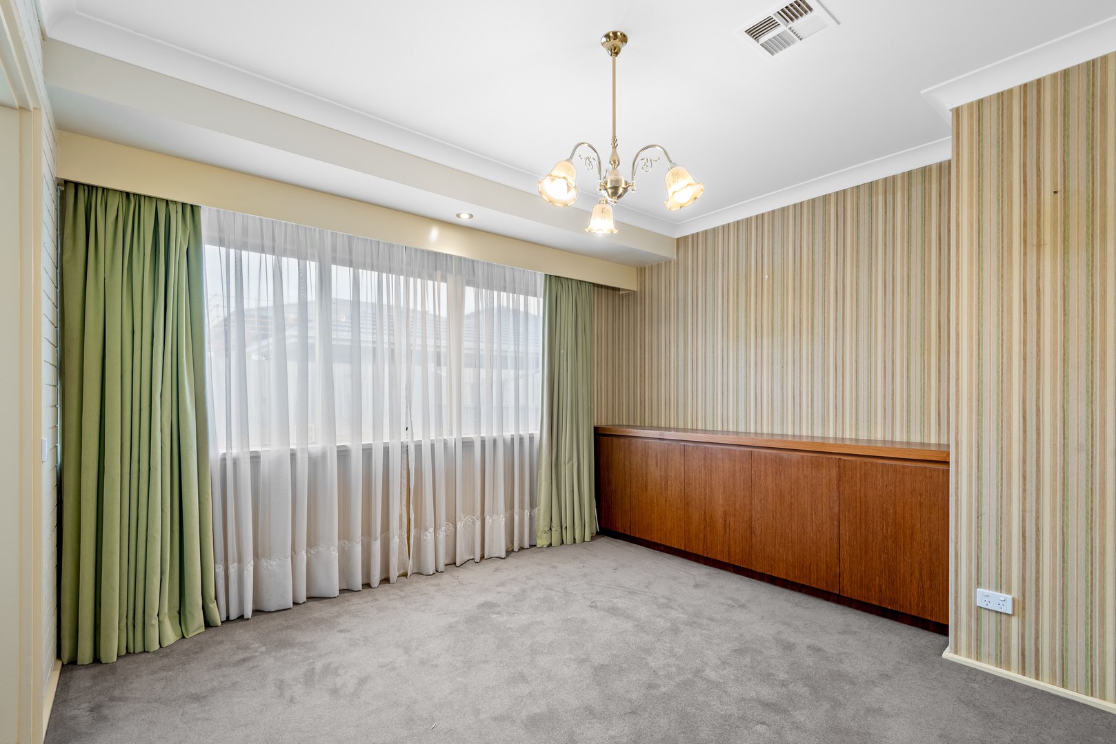 10 Gillies Street, Mitcham, VIC 3132, Mitcham - Thumbnail 5