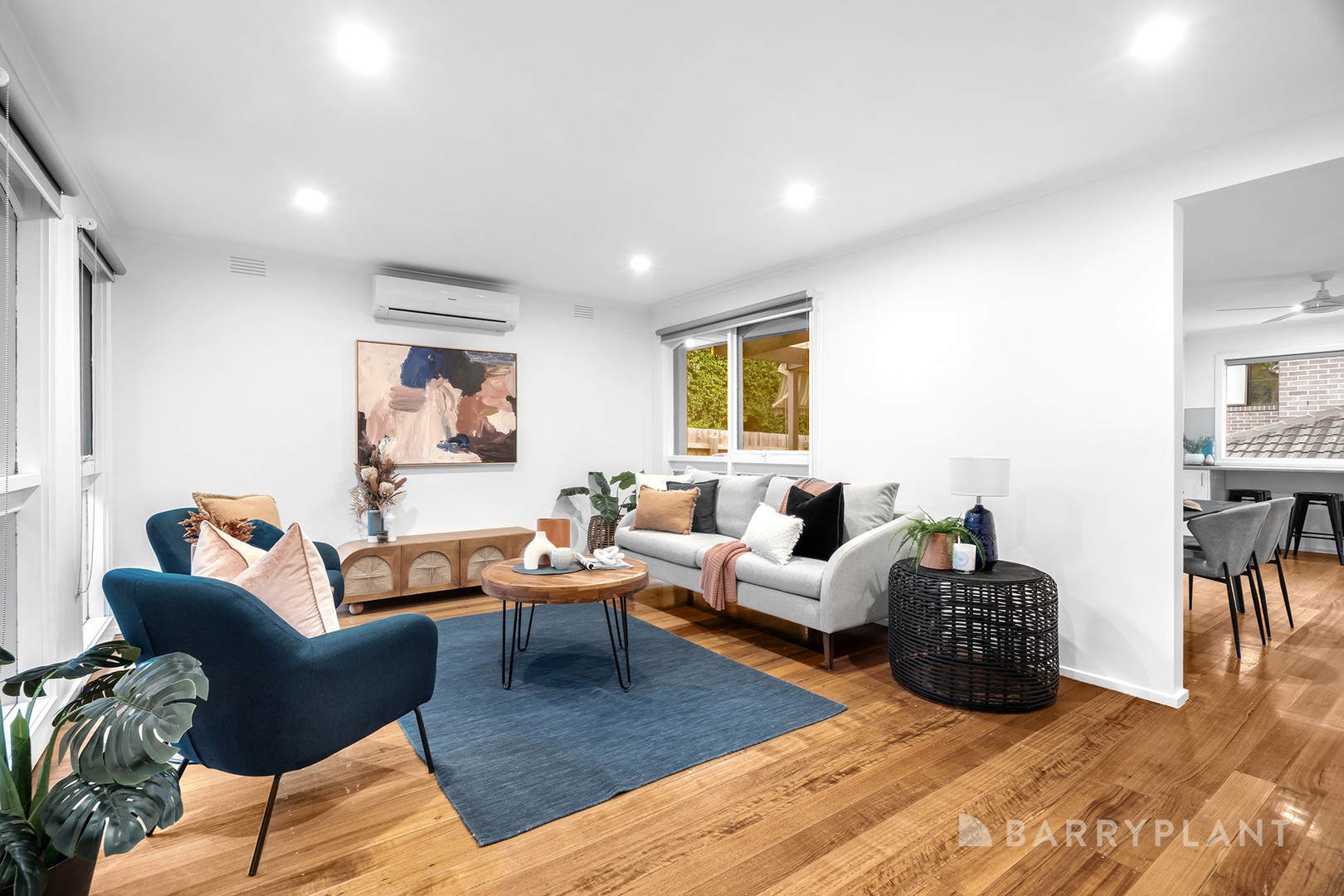 10 Gladesville Drive, Kilsyth, VIC 3137 - Thumbnail 2 - 19/06/2025