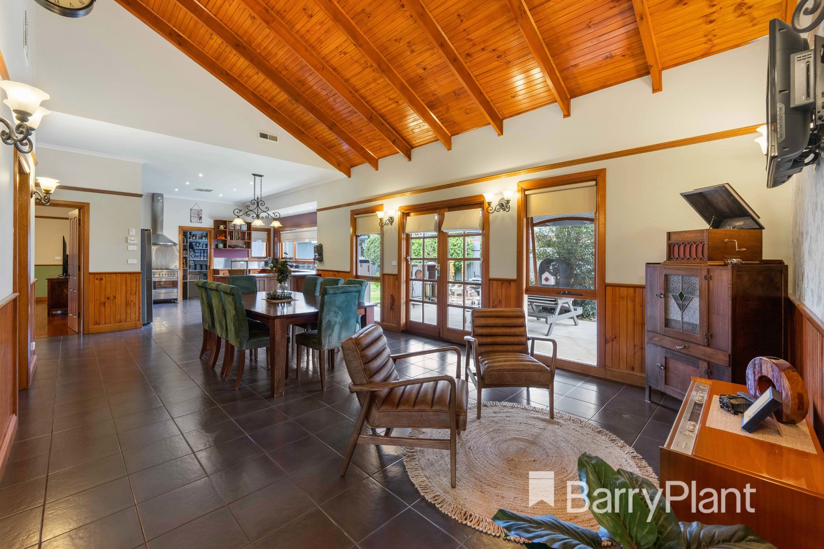 10 Glenmaggie Place, Manor Lakes, VIC 3024, Manor Lakes - Thumbnail 6