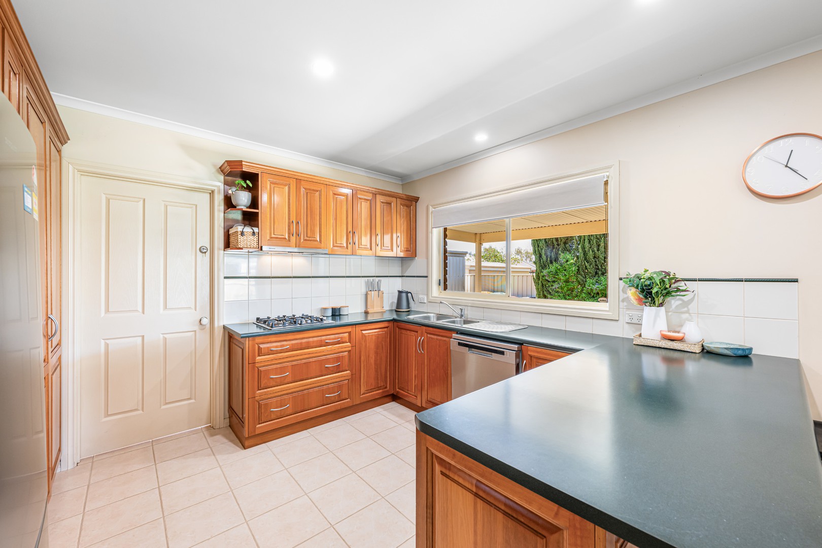 10 Golden Grove, Red Cliffs, VIC 3496, Red Cliffs - Thumbnail 3