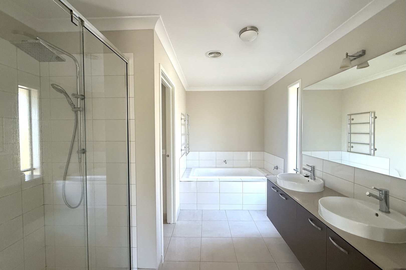 10 Goldsworthy Drive, Fraser Rise, VIC 3336, Fraser Rise - Thumbnail 5