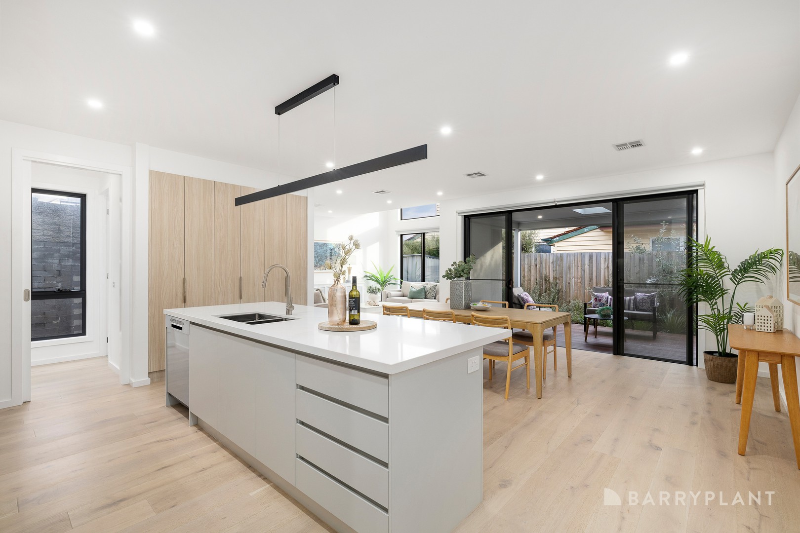 10 Gothic Road, Aspendale, VIC 3195, Aspendale - Thumbnail 5
