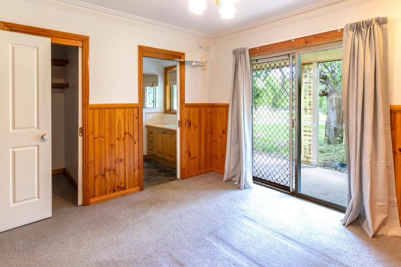 10 Green Valley Drive, Drouin, VIC 3818, Drouin - Thumbnail 8