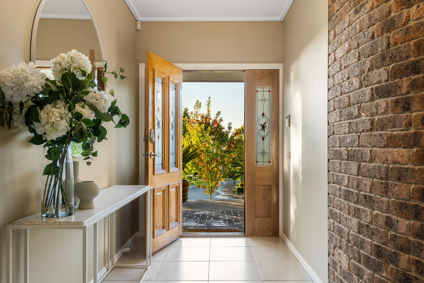 10 Grenfell Place, Lysterfield, VIC 3156, Lysterfield - Thumbnail 2