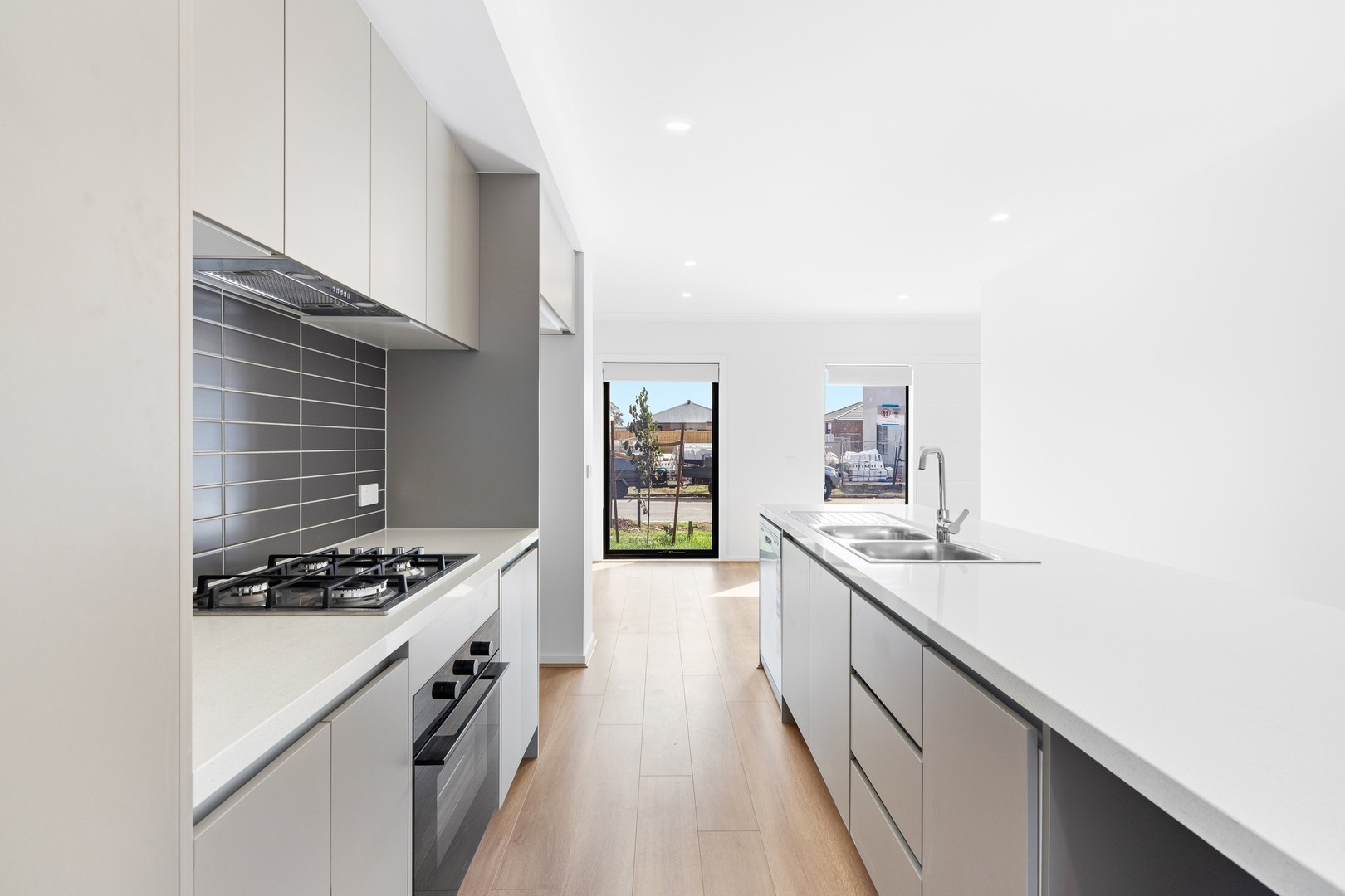 10 Guardavalle Street, Deanside, VIC 3336 - Thumbnail 2 - 16/04/2025