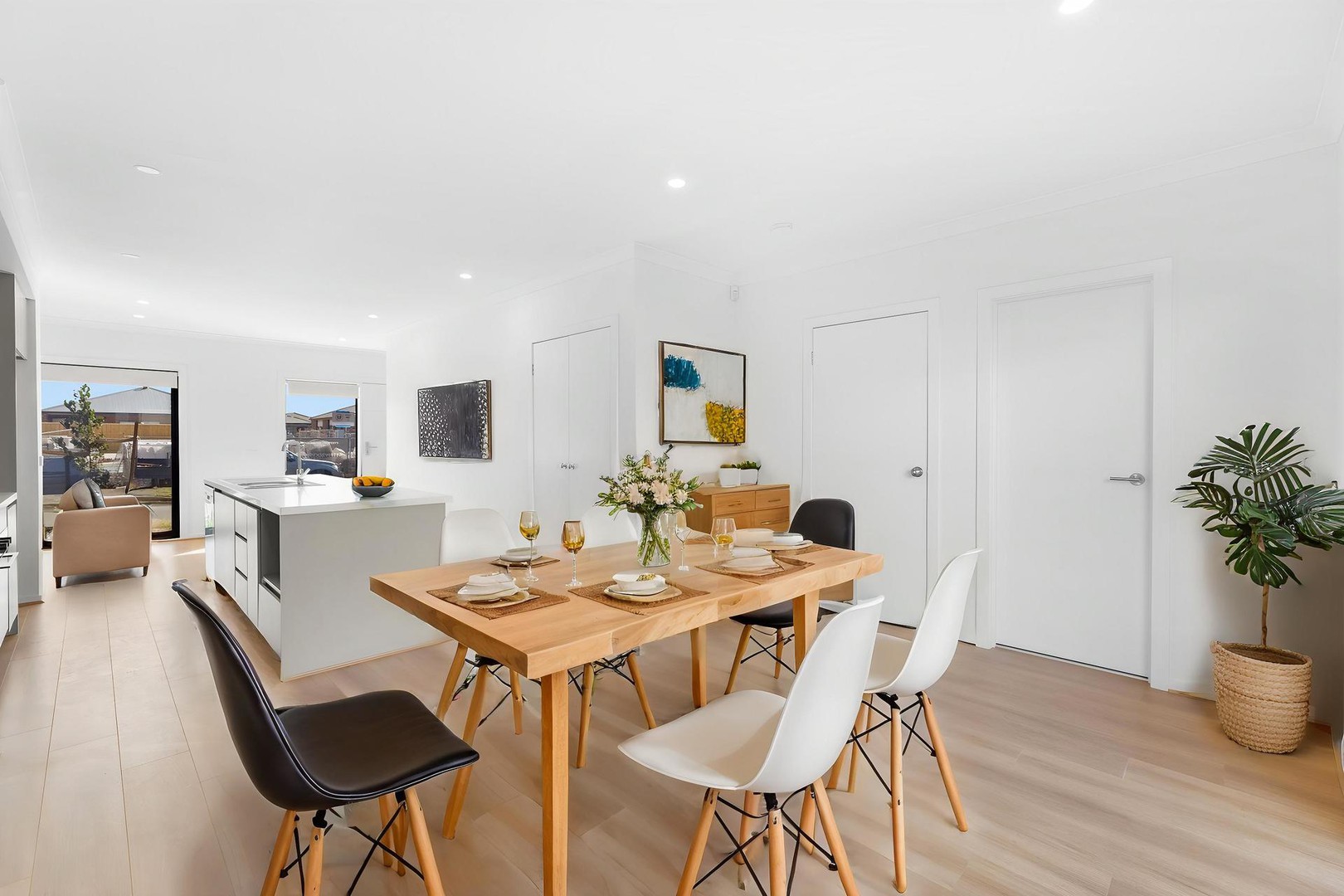 10 Guardavalle Street, Deanside, VIC 3336, Deanside - Thumbnail 6