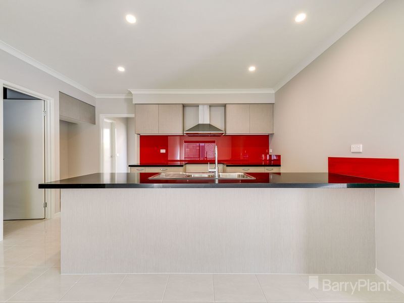 10 Gulliver Drive, Officer, VIC 3809, Officer - Thumbnail 4