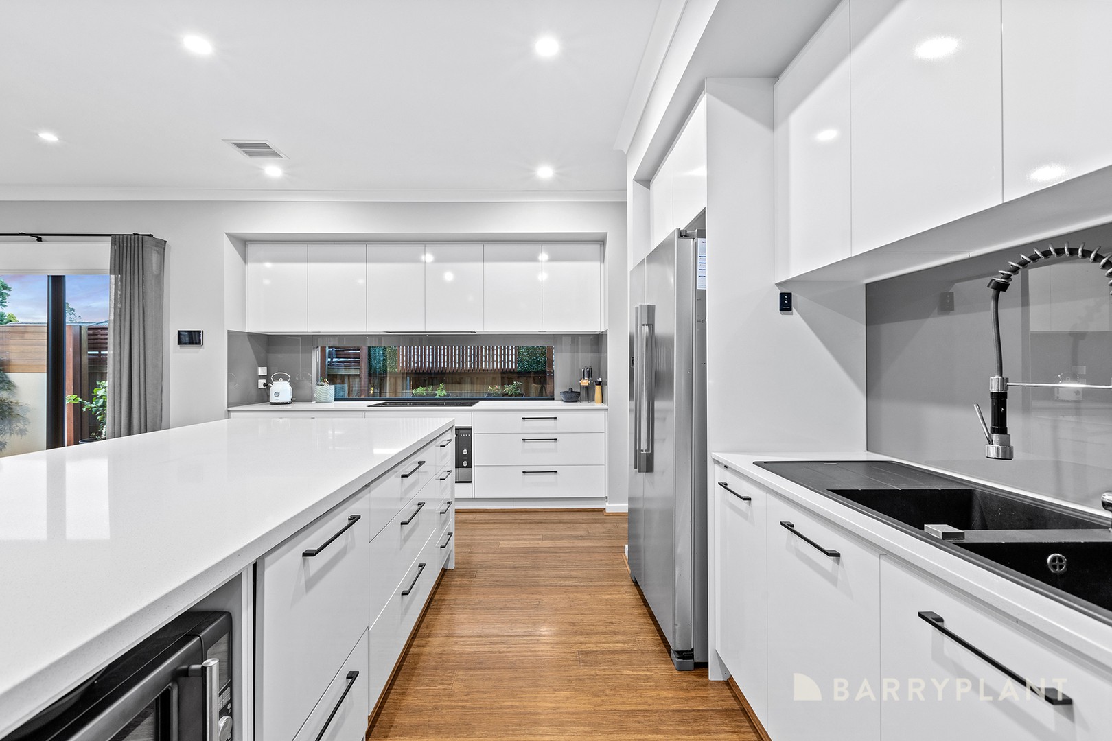 10 Haldane Close, Chirnside Park, VIC 3116, Chirnside Park - Thumbnail 4