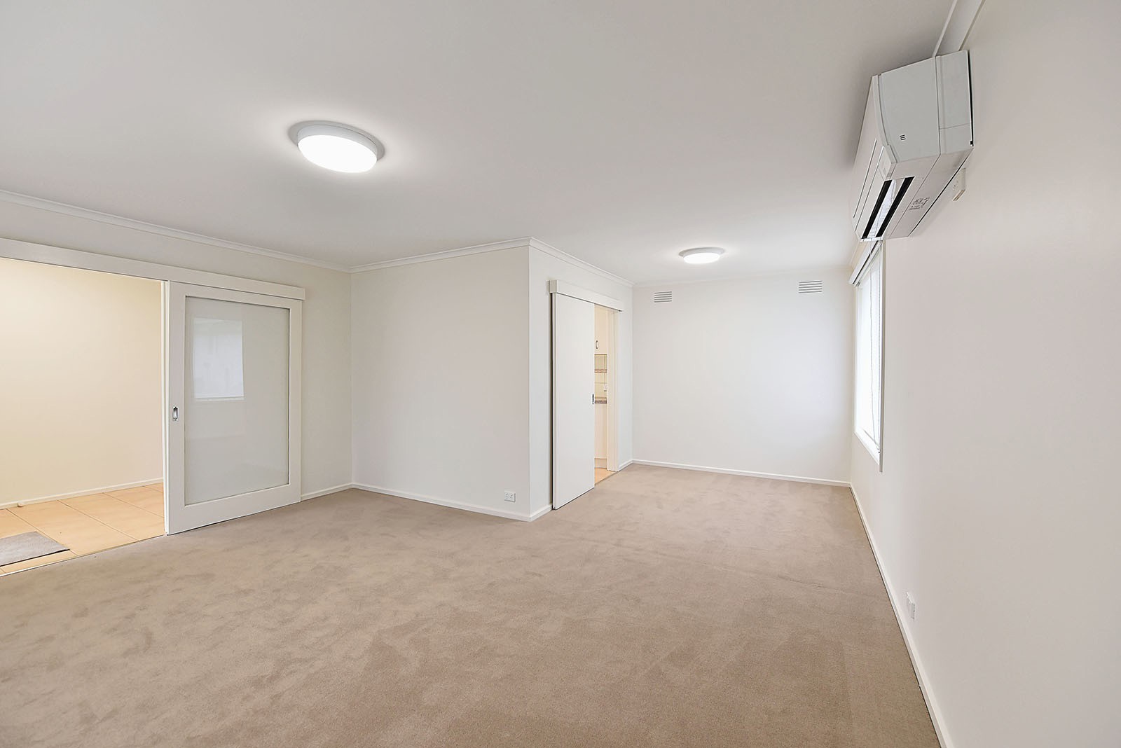 10 Hall Road, Gladstone Park, VIC 3043 - Thumbnail 2 - 15/07/2026