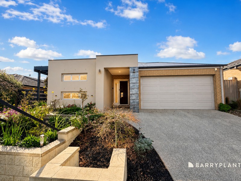 10 Hamish Avenue, Pakenham, VIC 3810 - Image - 26/08/2026