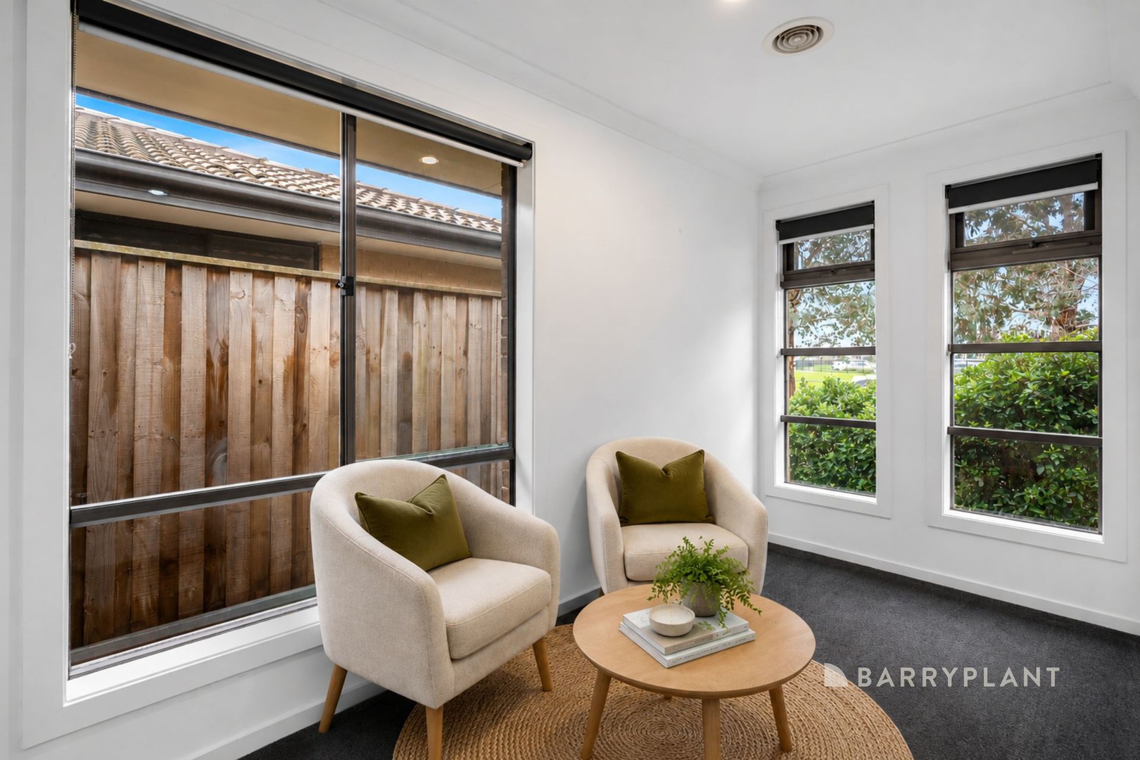 10 Hampstead Street, Pakenham, VIC 3810 - Thumbnail 2 - 13/08/2026