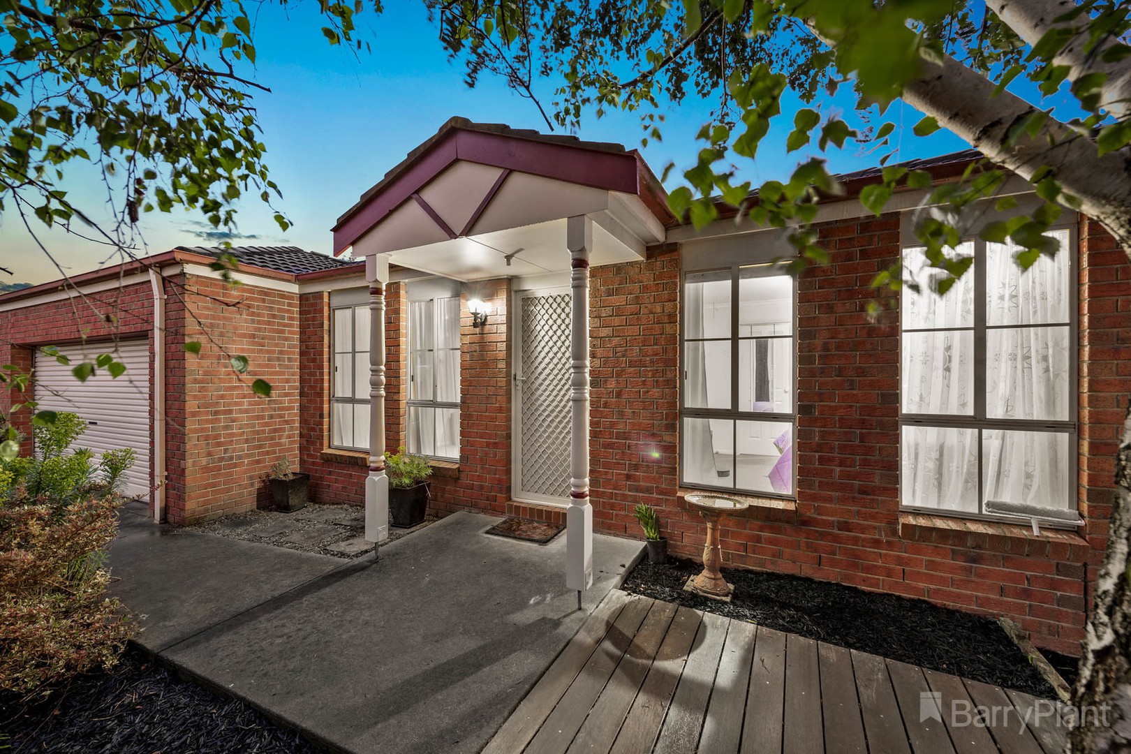 10 Harmony Court, Pakenham, VIC 3810 - Thumbnail 1 - 03/12/2021