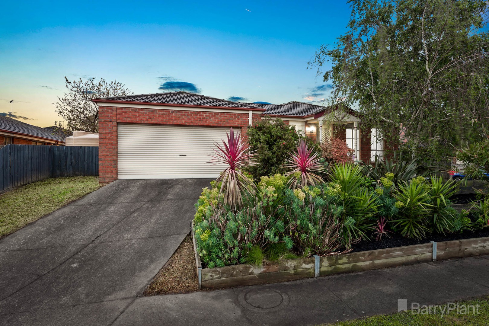 10 Harmony CourtPakenham, VIC 3810, Pakenham - Thumbnail 3