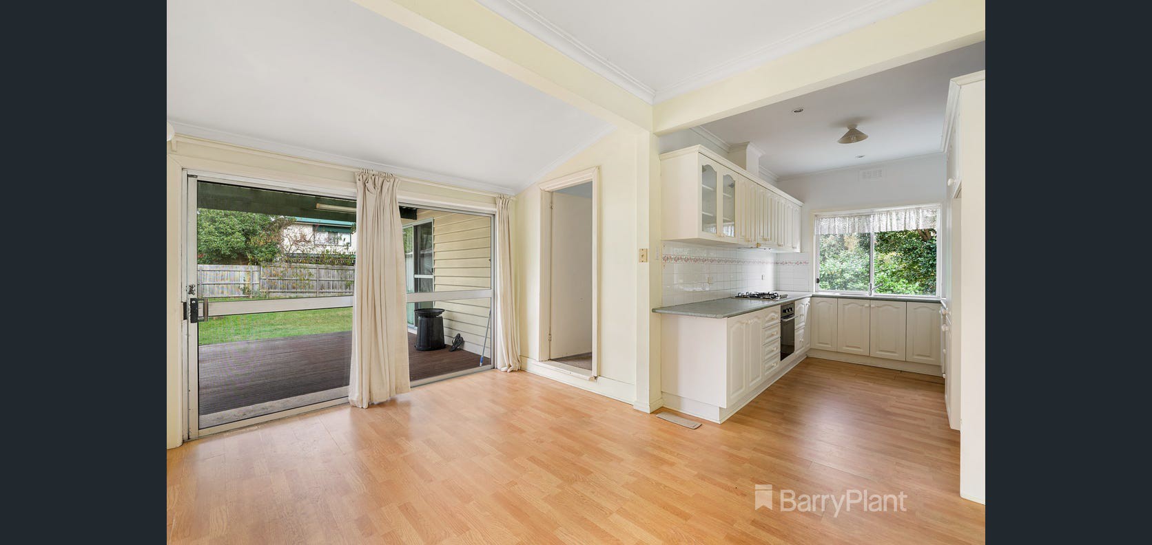 10 Heather Grove, Nunawading, VIC 3131, Nunawading - Thumbnail 4