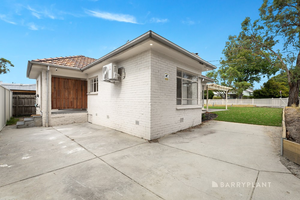10 Heatherbrae Avenue East, Ringwood, VIC 3134, Ringwood - Thumbnail 8