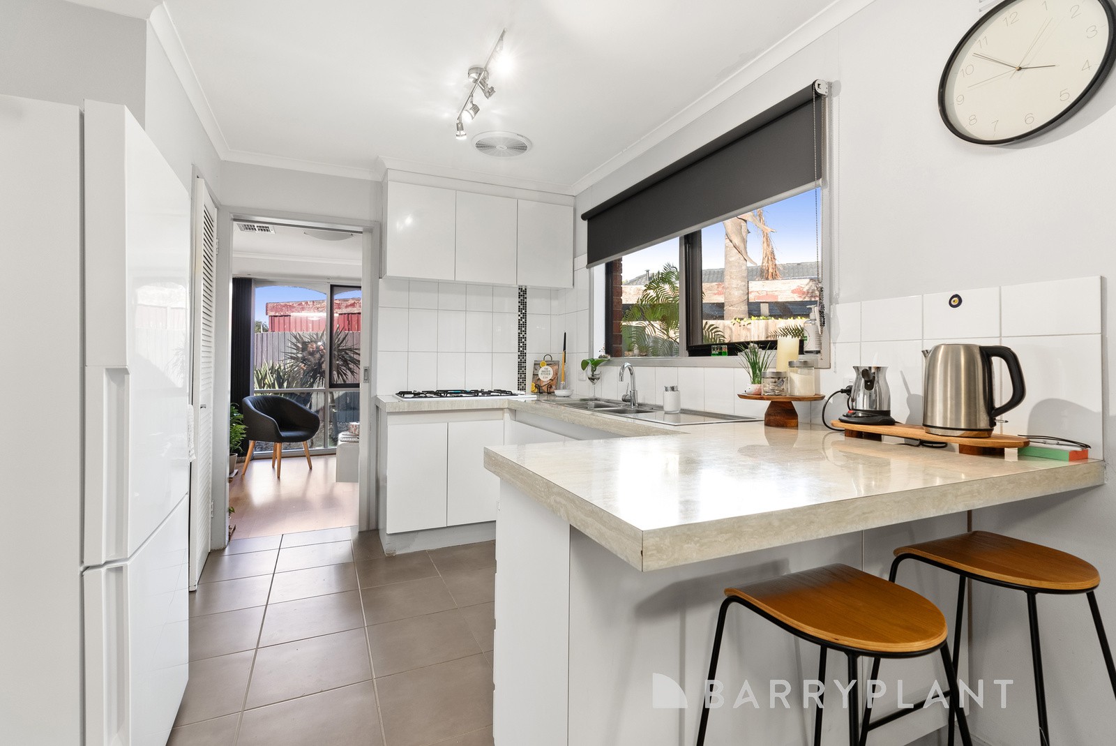10 Heatherglade Place, Melton West, VIC 3337, Melton West - Thumbnail 6