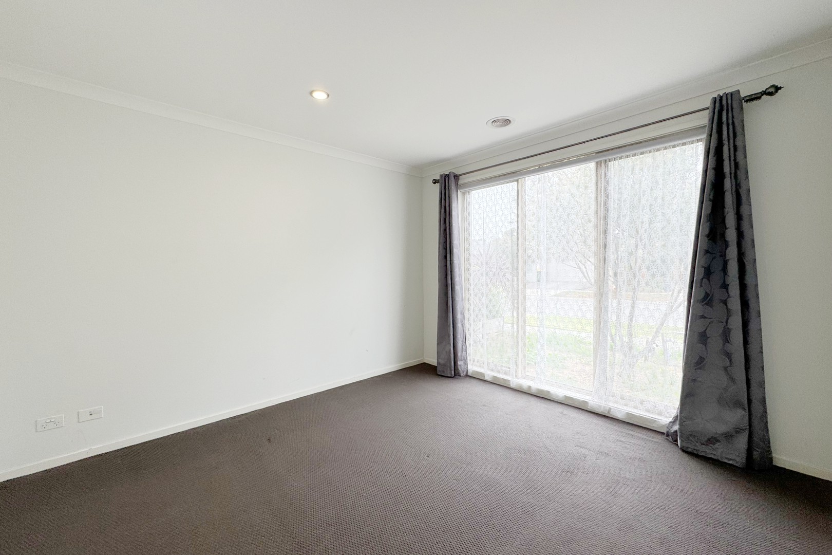 10 Heathfield Lane, Officer, VIC 3809, Officer - Thumbnail 4