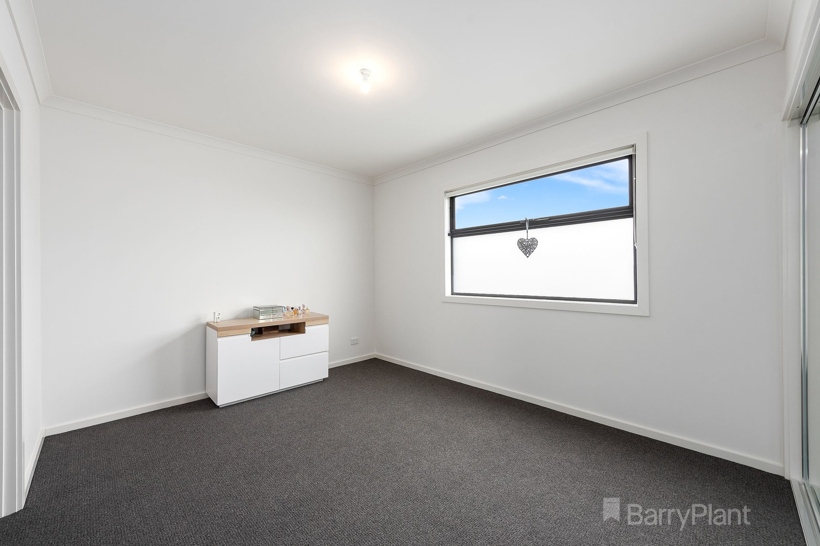 10 Hedge PlacePakenham, VIC 3810, Pakenham - Thumbnail 6