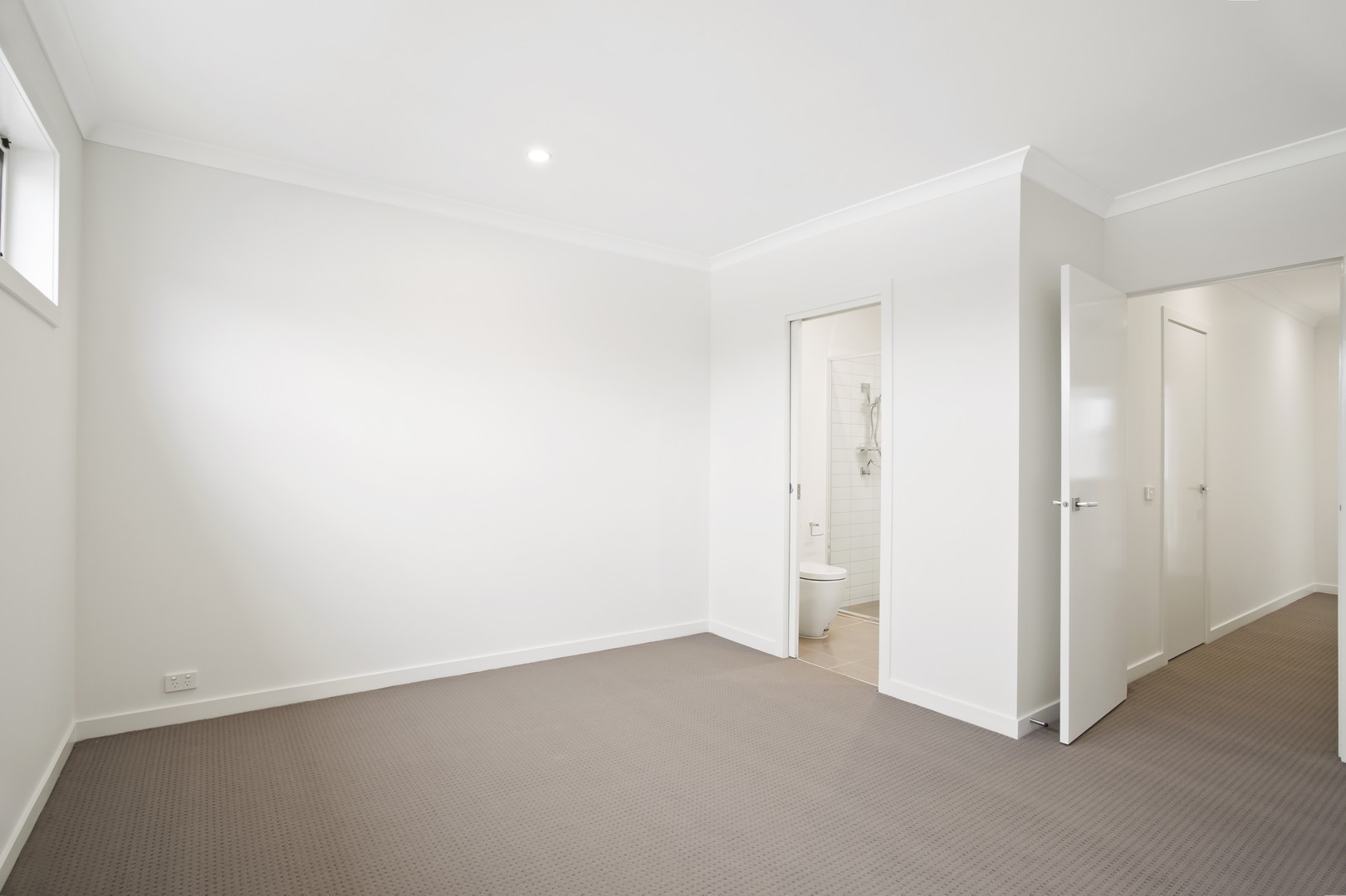 10 Heffernan Walk, Heidelberg Heights, VIC 3081, Heidelberg Heights - Thumbnail 5