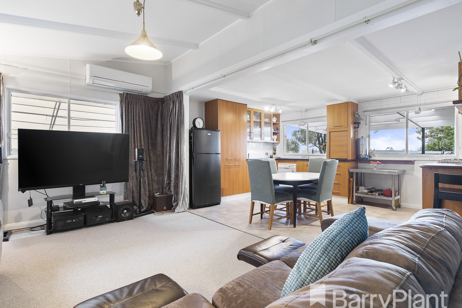 10 Henry Street, Maryborough, VIC 3465, Maryborough - Thumbnail 4