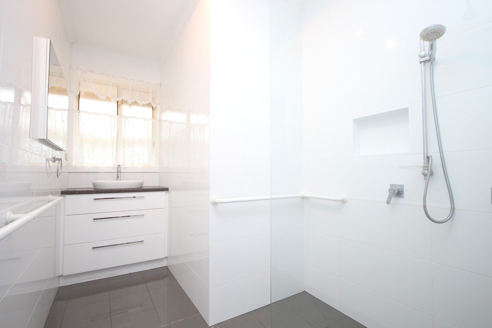 10 Higgins Court, Breakwater, VIC 3219, Breakwater - Thumbnail 6