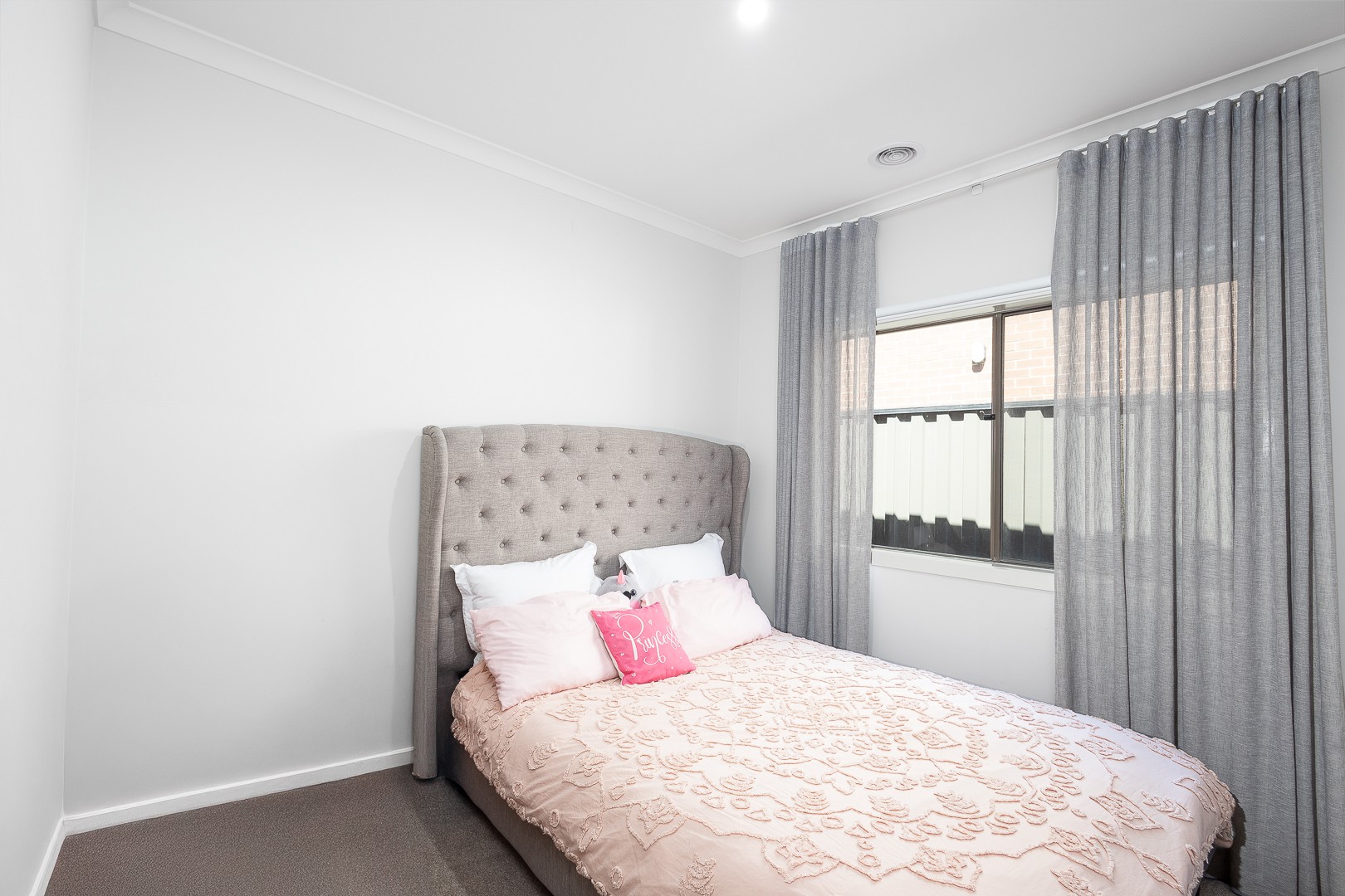 10 Highpark Circuit, Craigieburn, VIC 3064, Craigieburn - Thumbnail 7