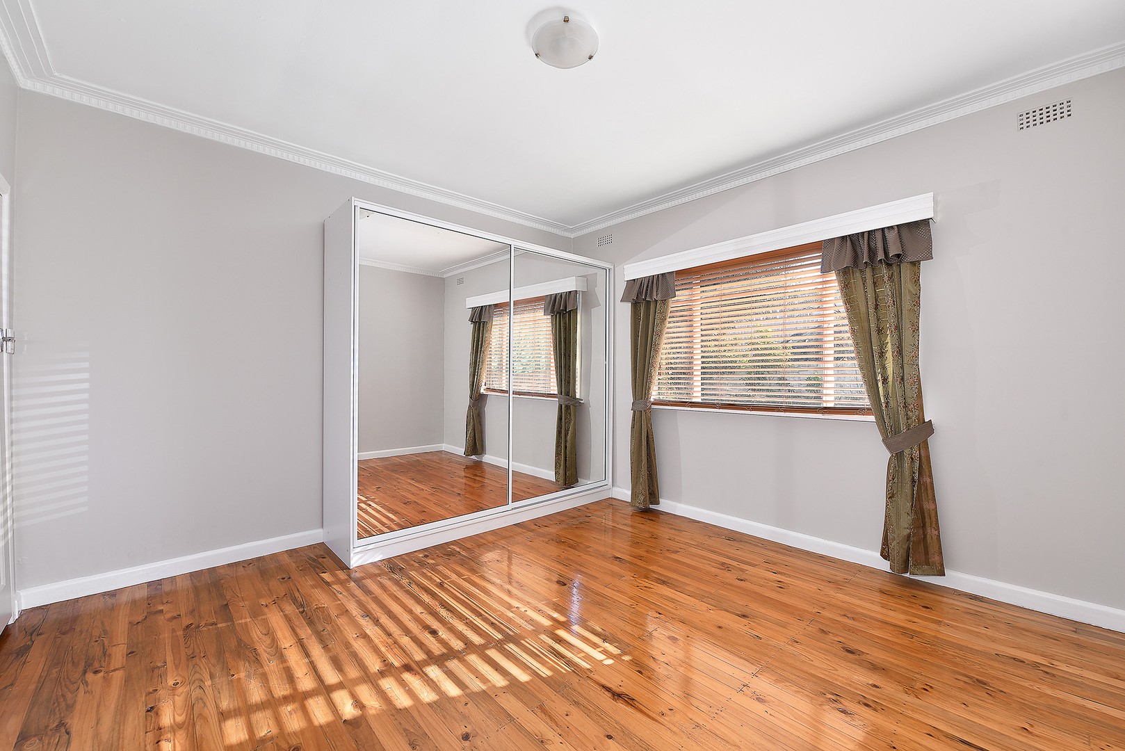 10 Highridge Crescent, Airport West, VIC 3042, Airport West - Thumbnail 3