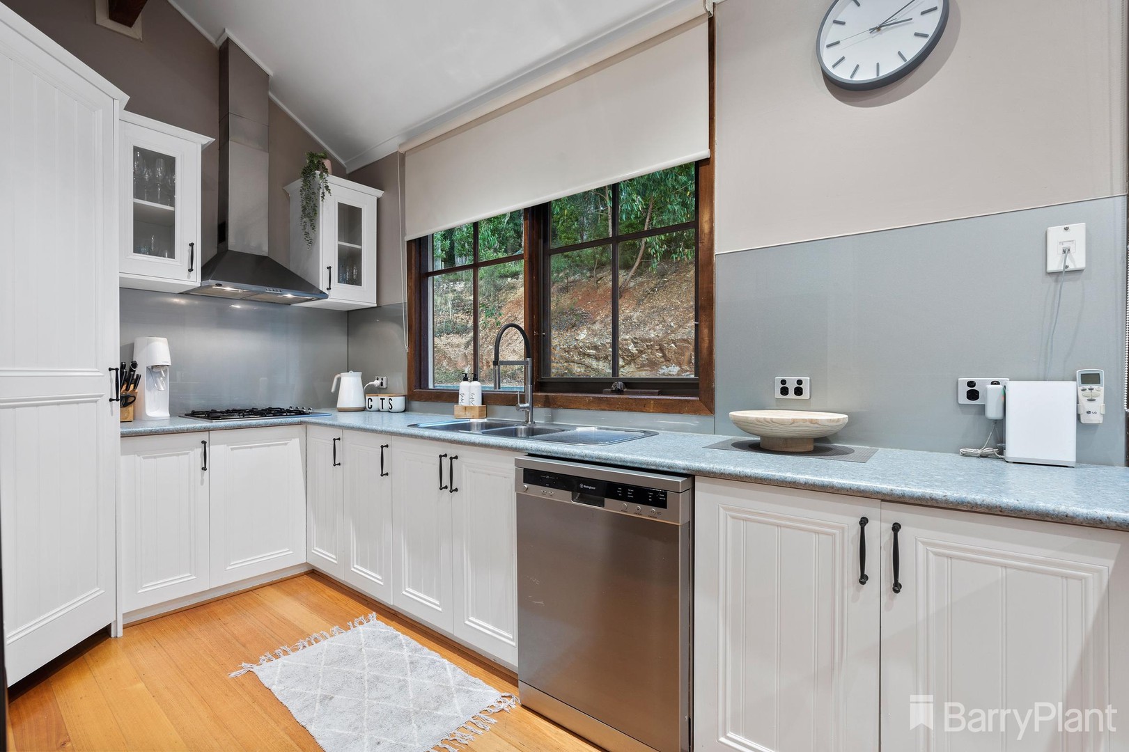 10 Hillcrest Court, Cockatoo, VIC 3781, Cockatoo - Thumbnail 6