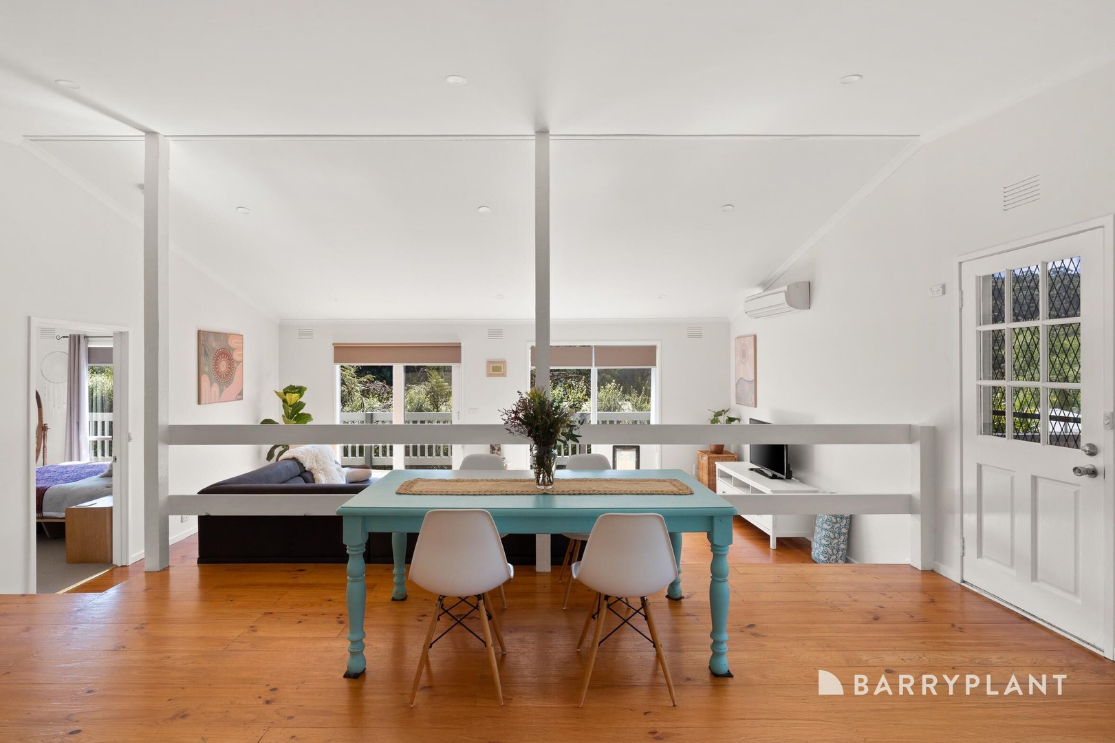 10 Hillside Road, Cockatoo, VIC 3781, Cockatoo - Thumbnail 6