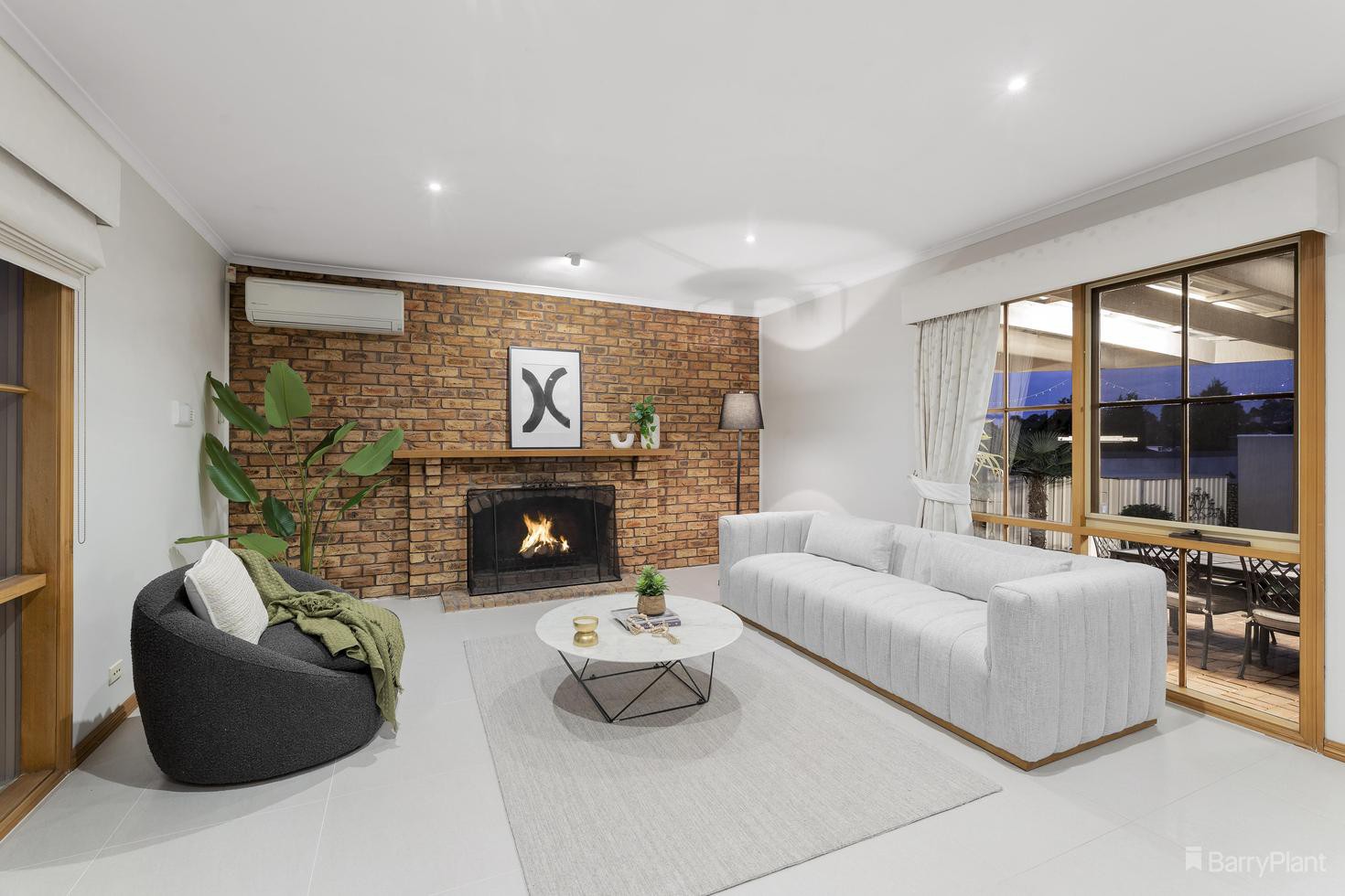 10 Houndswood Close, Doncaster East, VIC 3109, Doncaster East - Thumbnail 4