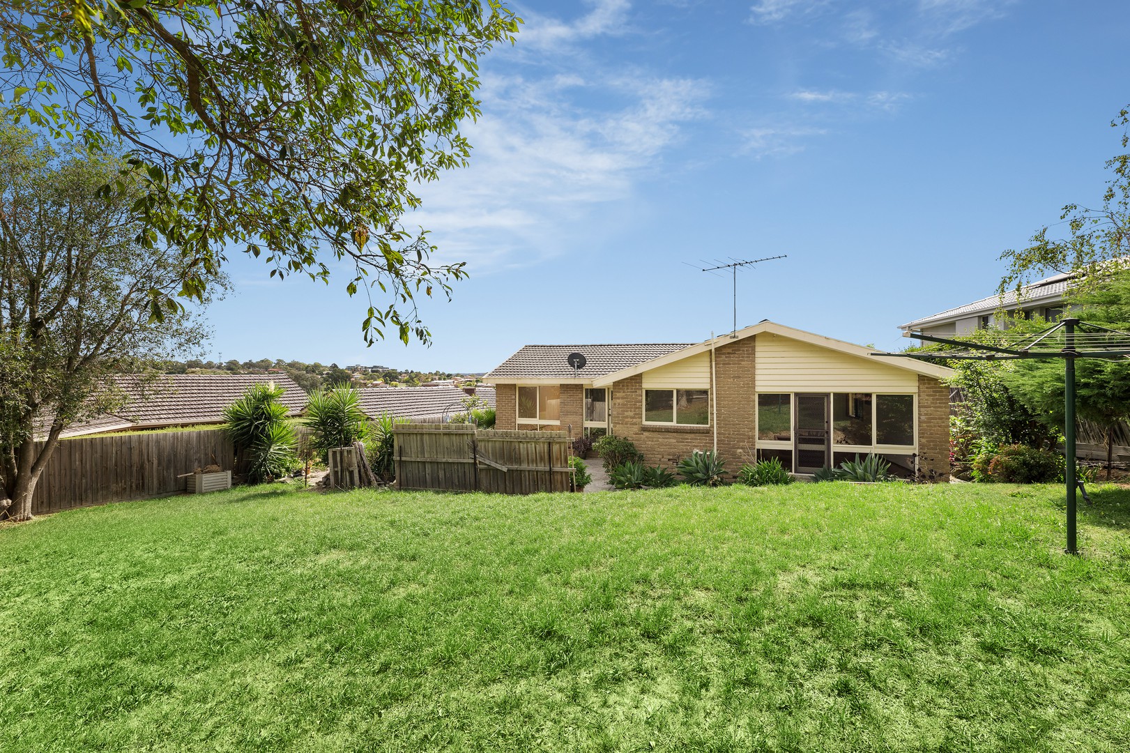 10 Howell Close, Doncaster East, VIC 3109, Doncaster East - Thumbnail 6