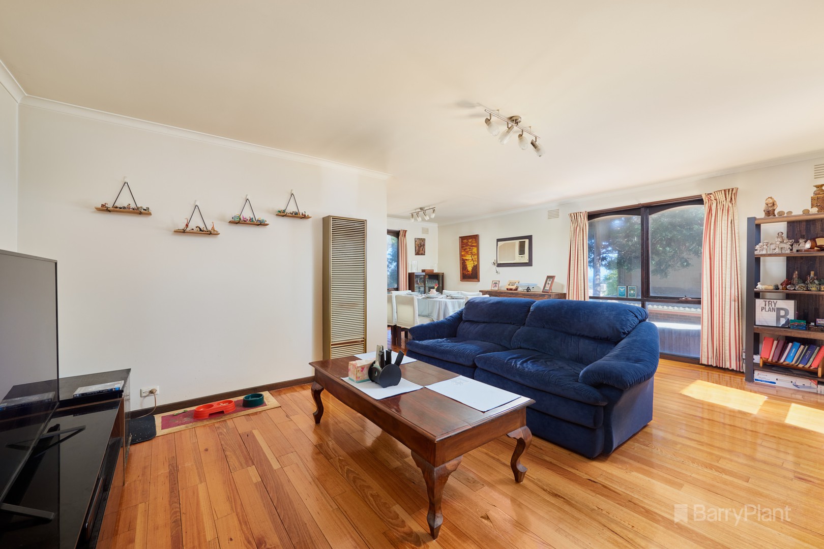 10 Hunter Rise, Endeavour Hills, VIC 3802, Endeavour Hills - Thumbnail 3