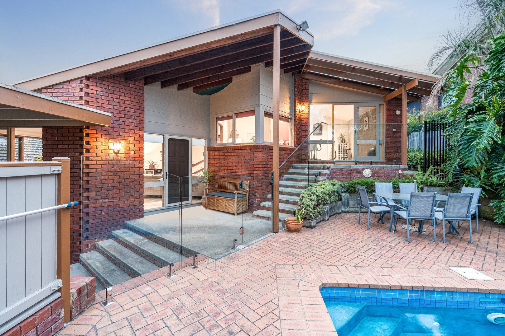10 Huntly Close, Highton, VIC 3216, Highton - Thumbnail 4