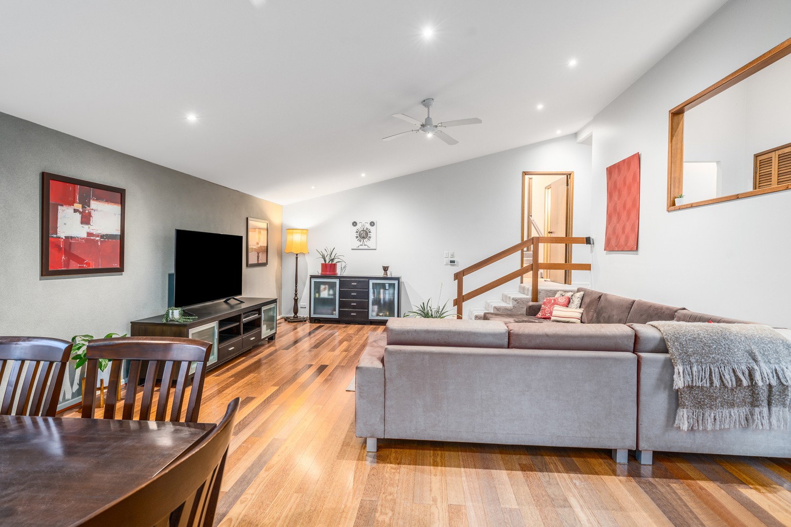 10 Huntly Close, Highton, VIC 3216, Highton - Thumbnail 5