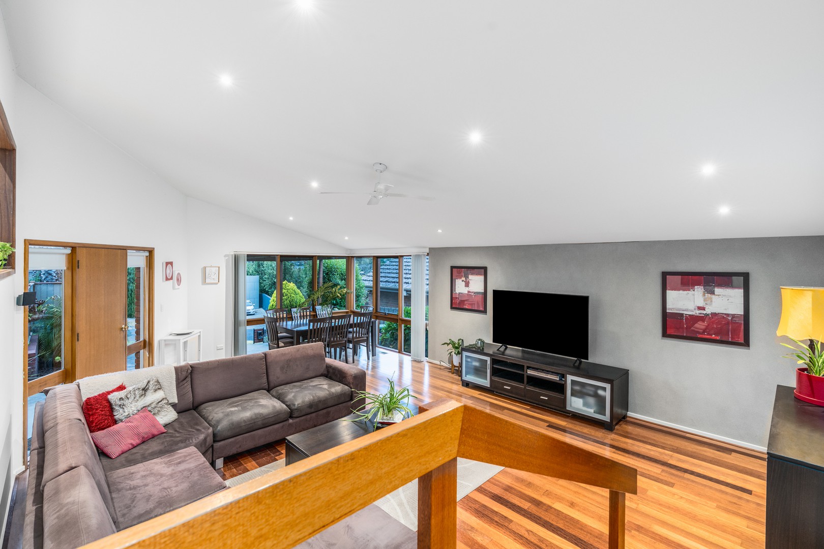 10 Huntly Close, Highton, VIC 3216, Highton - Thumbnail 6