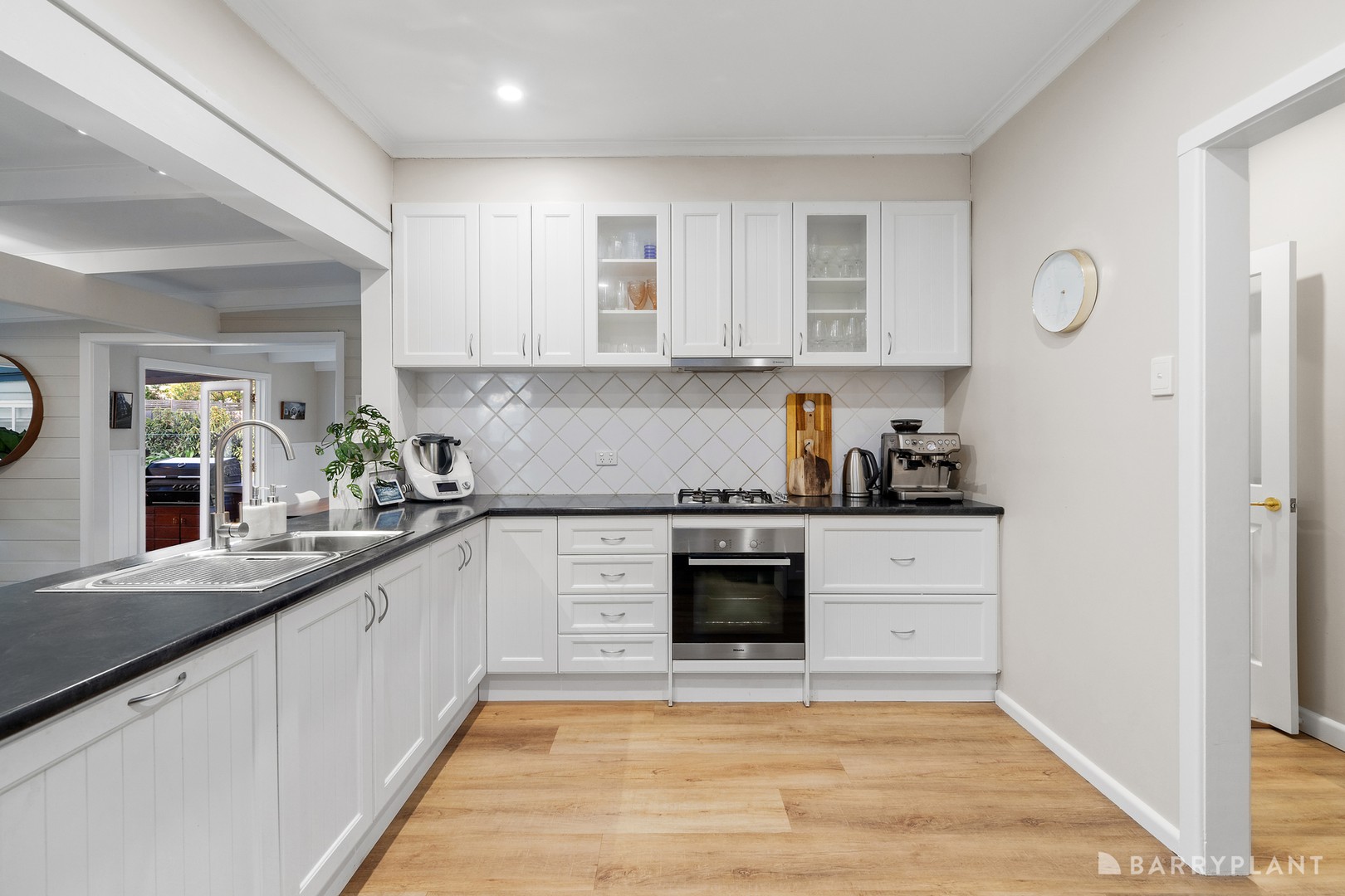 10 Inez Avenue, Ringwood, VIC 3134, Ringwood - Thumbnail 8