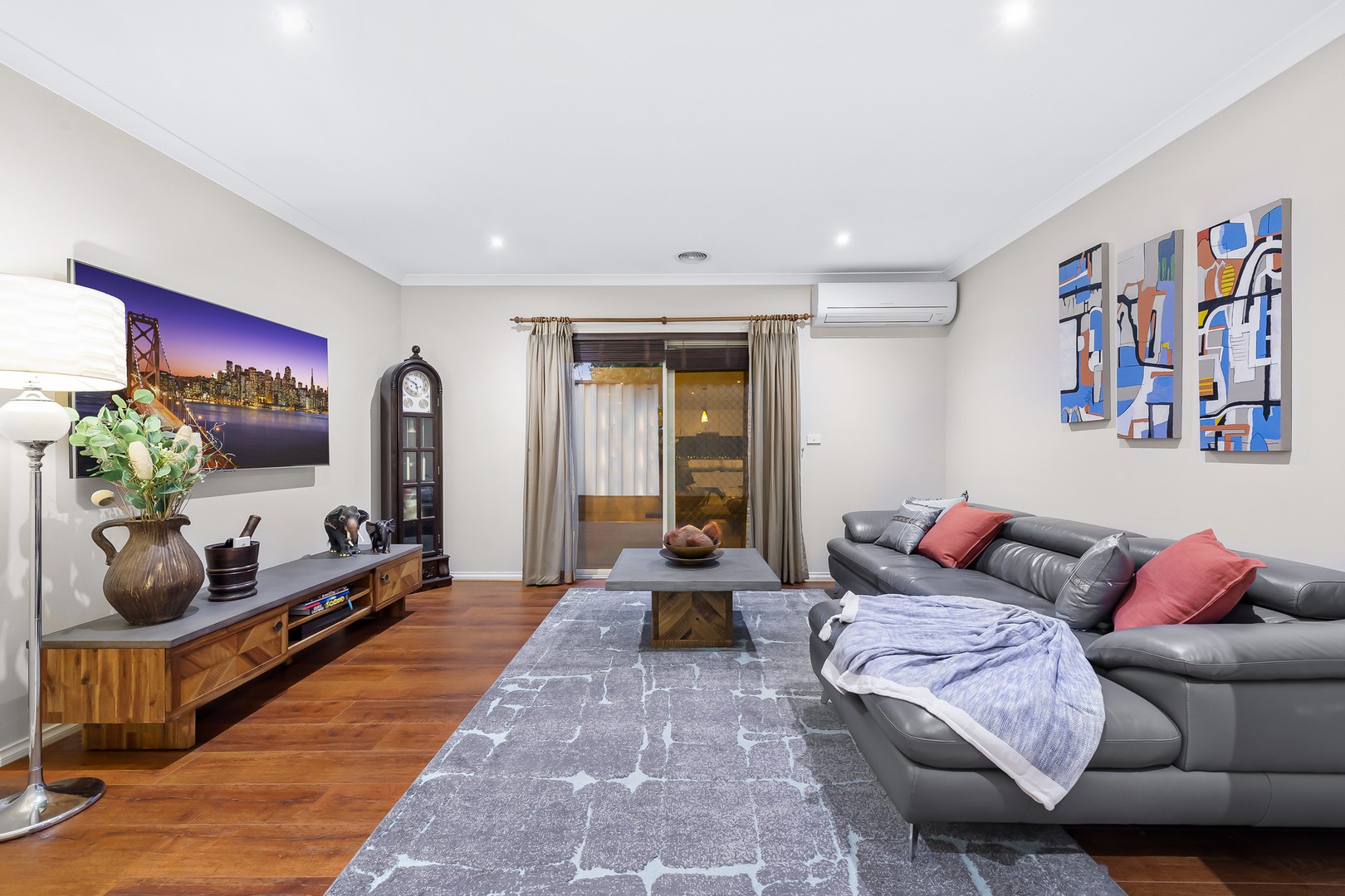 10 Inverell Street, Burnside Heights, VIC 3023, Burnside Heights - Thumbnail 7